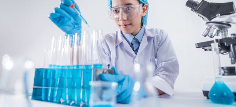 A woman in the laboratory