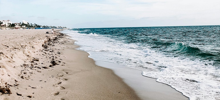 sandy beach in one of the states most Torontonians move to