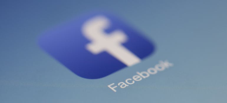 Facebook logo