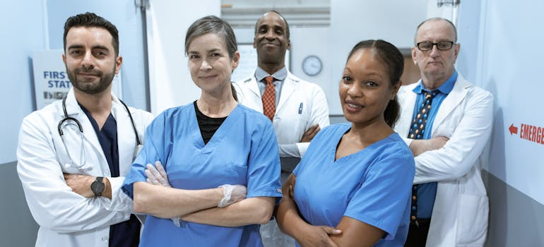 doctors in Canada hospital, Comparing Toronto and Montreal for raising kids